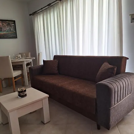 Boheme B6 Sunrise Apartament Gastria